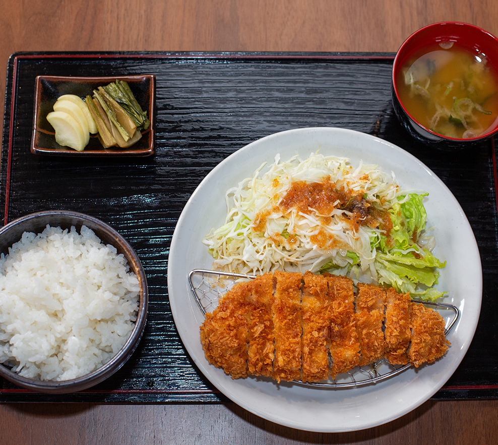 トンカツ定食